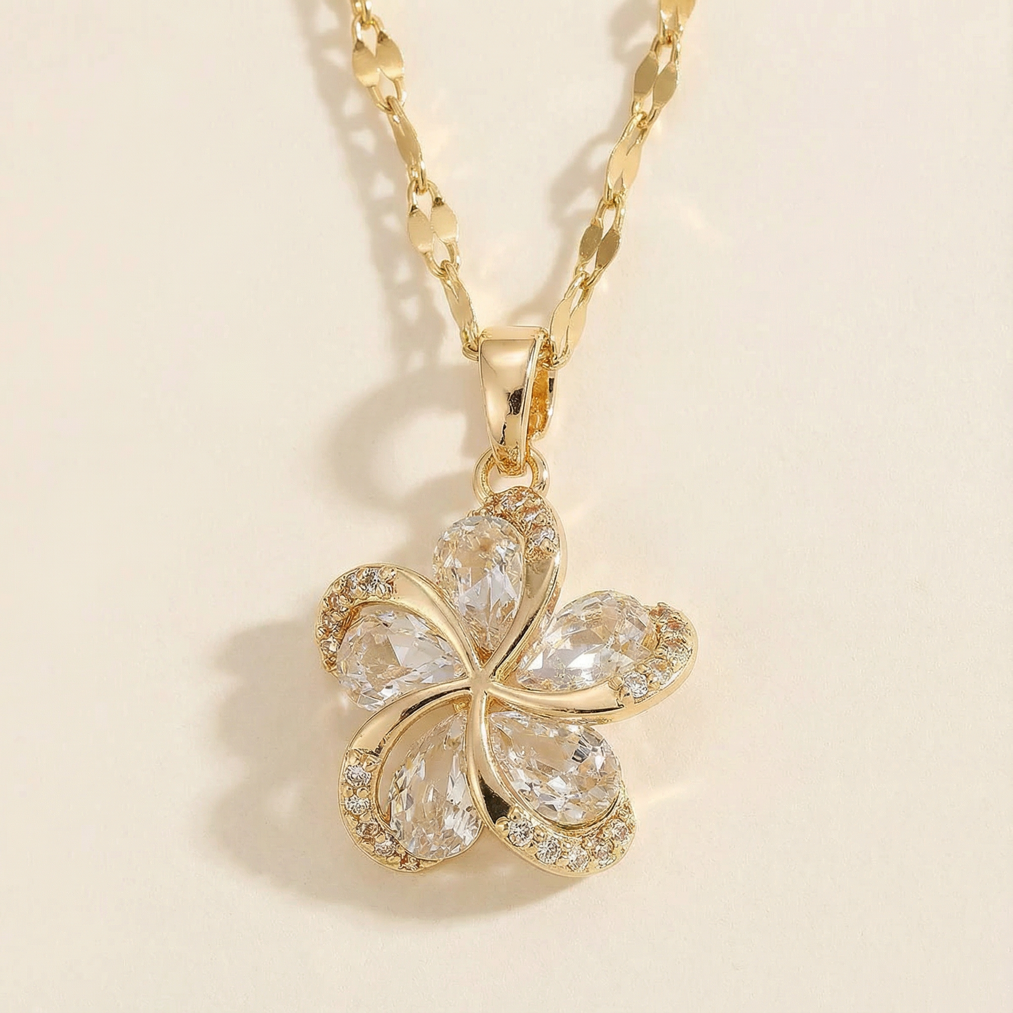 Zoravelle – Zircon Flower Pendant Necklace