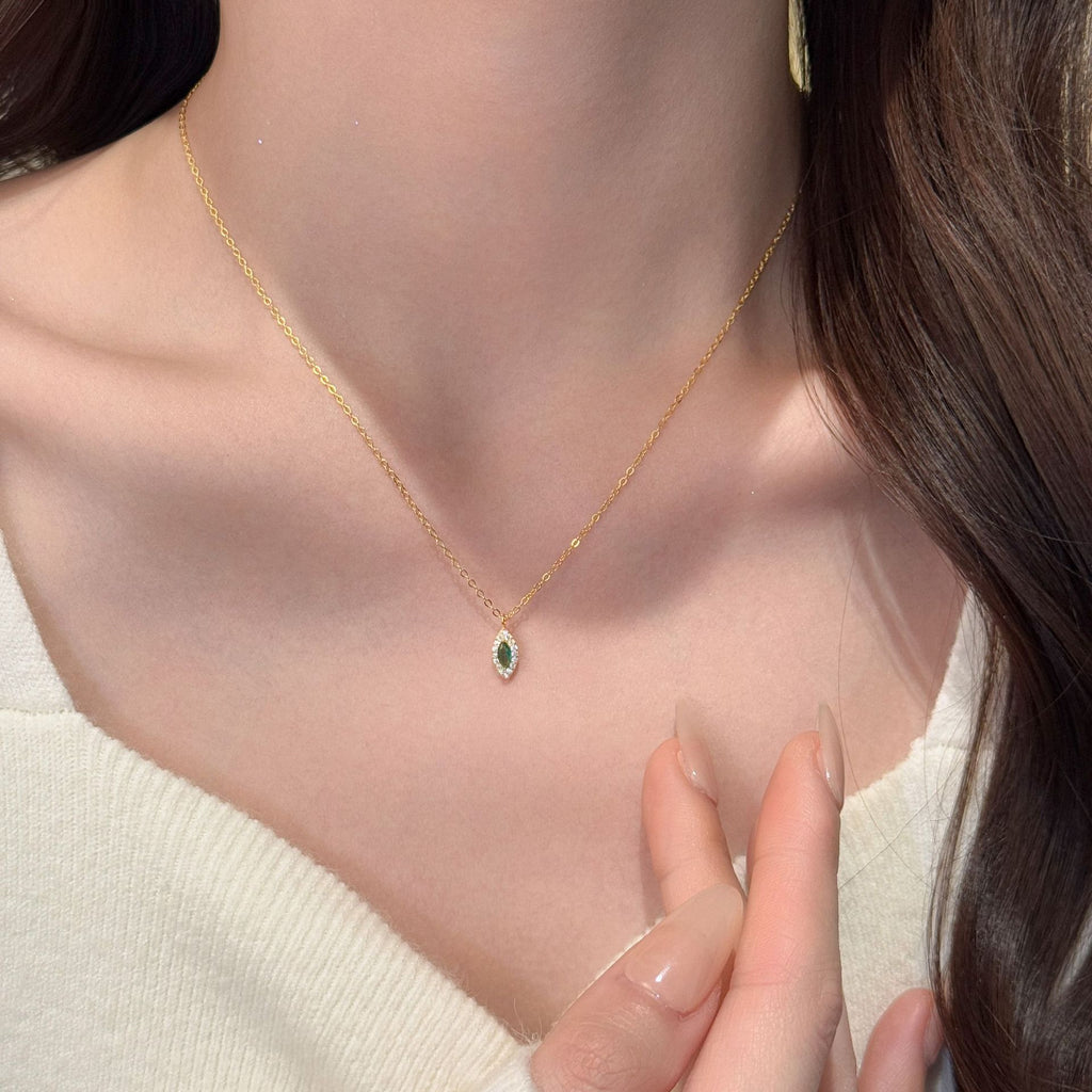 AURELIA MARQUISE NECKLACE