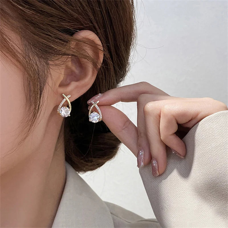 Zoravelle – Celestia Cross Stud Earrings