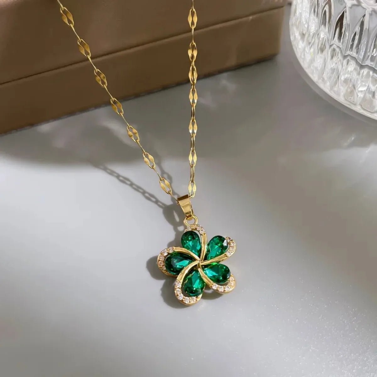 Zoravelle – Zircon Flower Pendant Necklace