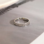 Zoravelle – Anello con fascia in zircone Veronique